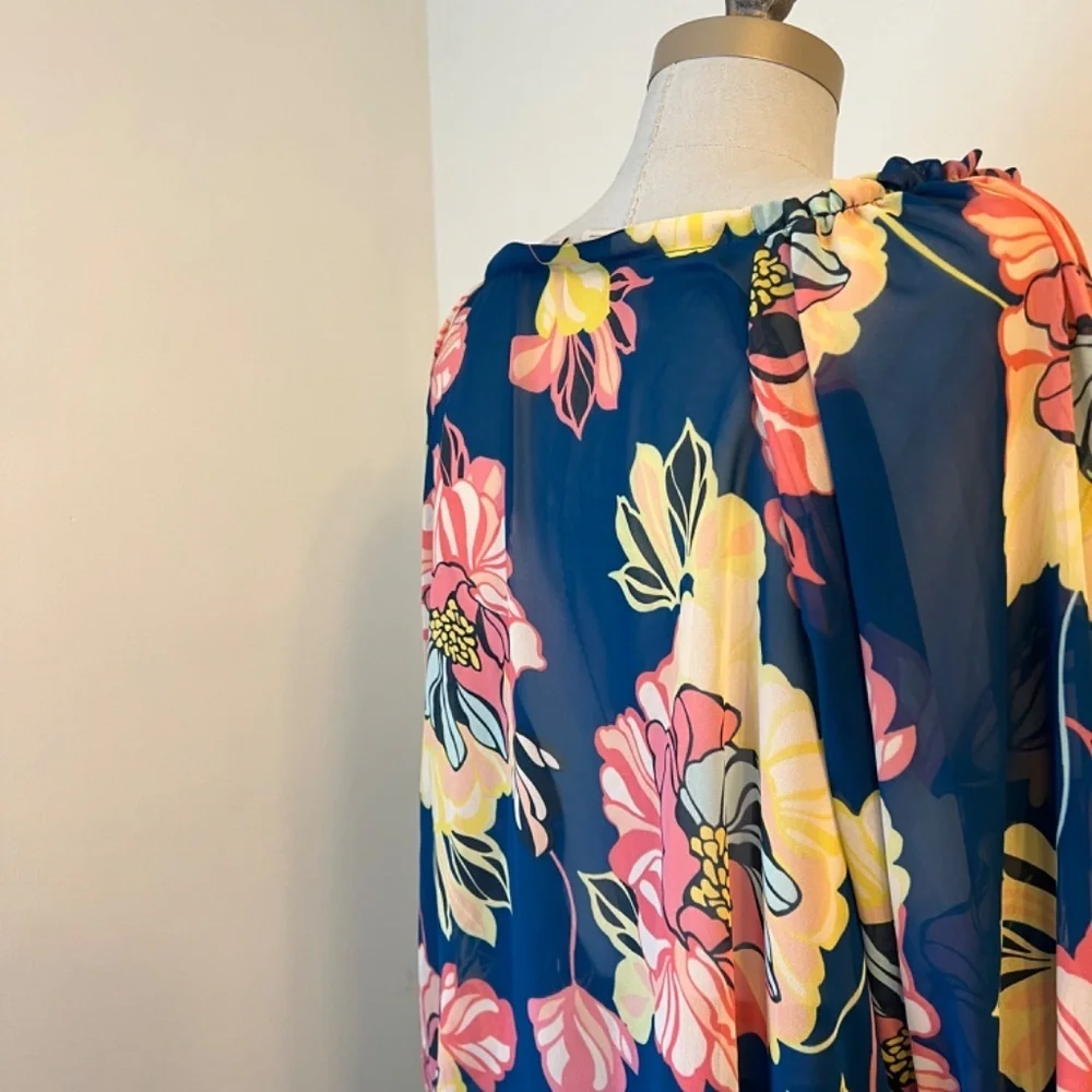NWOT Eva Mendes Women's Flowy Floral Off the Shoulder Top with Ruffles Large - Picture 5 of 6